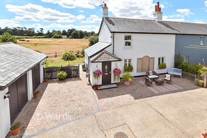 3 Bedroom Semi-Detached House For Sale In The Green, Eythorne, Dover, Kent, CT15