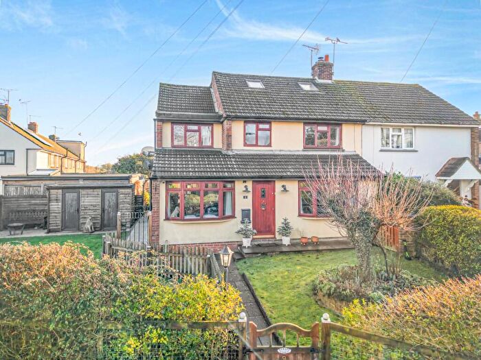 4 Bedroom Semi-Detached House For Sale In Old Croft Close, Good Easter, Chelmsford, CM1