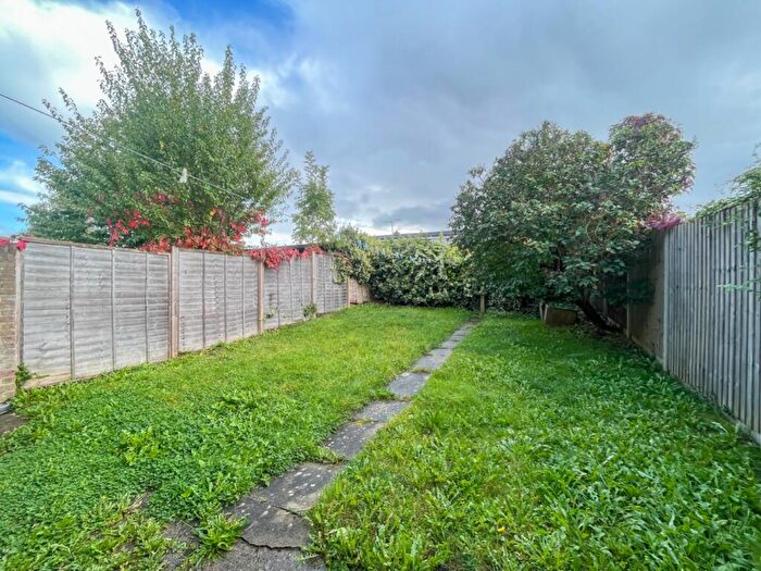 3 Bedroom Terraced House For Sale In Valley Way, Stevenage, Hertfordshire, SG2