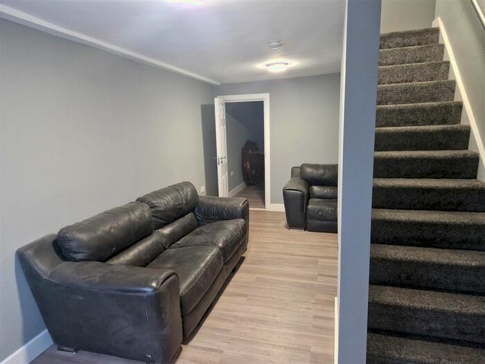 3 Bedroom Property To Rent In Uxbridge Road, Southall, UB1