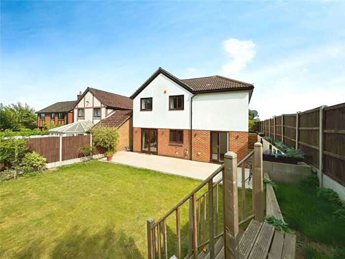 5 Bedroom Detached House To Rent In Kings Acre, Downswood, Maidstone, Kent, ME15