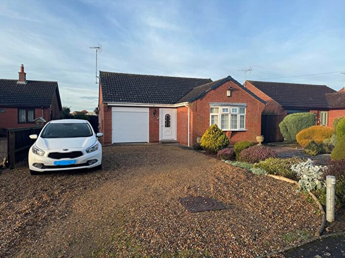 3 Bedroom Detached Bungalow For Sale In Sutton Gate, Sutton St. James, Spalding, PE12