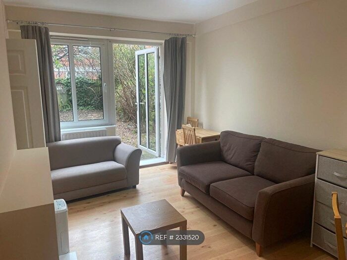 1 Bedroom Flat To Rent In Druid Street, London, SE1
