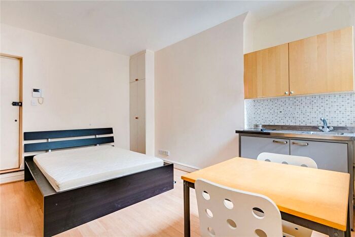 Studio To Rent In Glendower Place, South Kensington, SW7