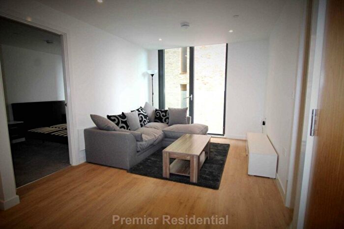 2 Bedroom Apartment To Rent In Oxid House, Newton Street, Manchester, M1