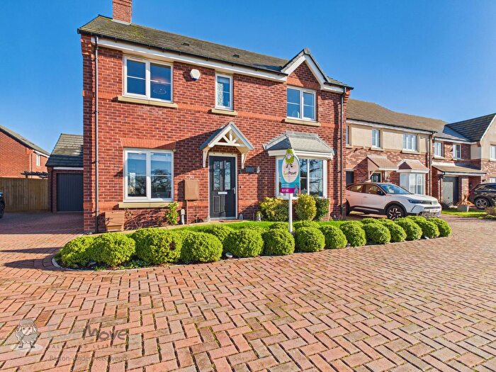 4 Bedroom Detached House For Sale In Monk Road, Burton-On-Trent, Staffordshire, DE13