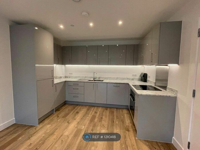 2 Bedroom Flat To Rent In Dacorum Way, Hemel Hempstead HP1