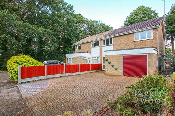 3 Bedroom Semi Detached House To Rent In Gilderdale Close, Colchester, Essex, CO4