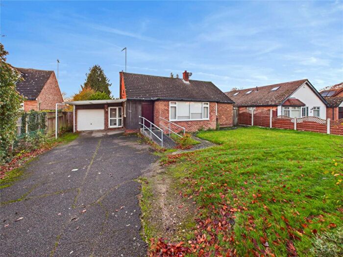 2 Bedroom Bungalow For Sale In Henley Road, Ipswich, Suffolk, IP1