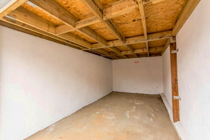 Parking To Rent In North Circular Road, Neasden, London, NW2