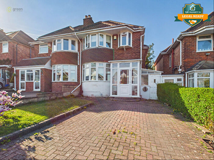 3 Bedroom Semi-Detached House For Sale In Rowan Road, Sutton Coldfield, B72