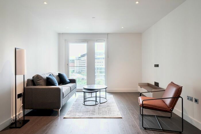 1 Bedroom Flat To Rent In Fountain Park Way, London, W12
