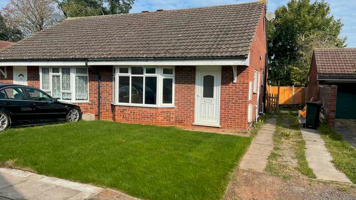 2 Bedroom Semi-Detached Bungalow To Rent In West Garston, Banwell, BS29