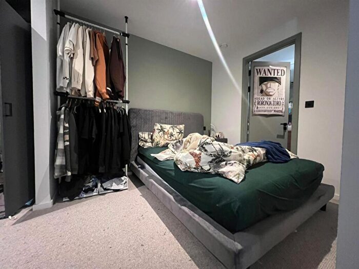 2 Bedroom Apartment To Rent In F Spinners Way, Castlefield, Manchester, M15