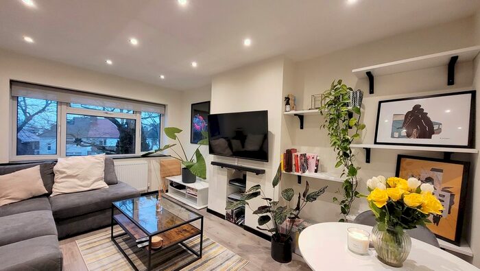 2 Bedroom Flat To Rent In Milespit Hill, Mill Hill, London, NW7