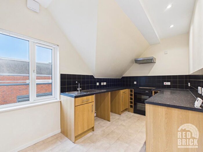 2 Bedroom Apartment To Rent In Station Approach, Dorridge, B93