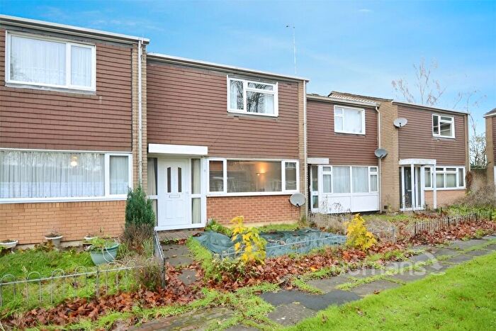 2 Bedroom Terraced House To Rent In Carmarthen Close, Farnborough, GU14