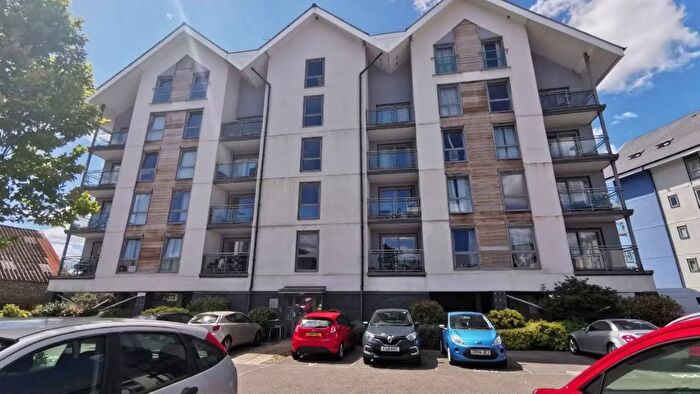 1 Bedroom Flat To Rent In Phoebe Road, Swansea, Swansea, SA1