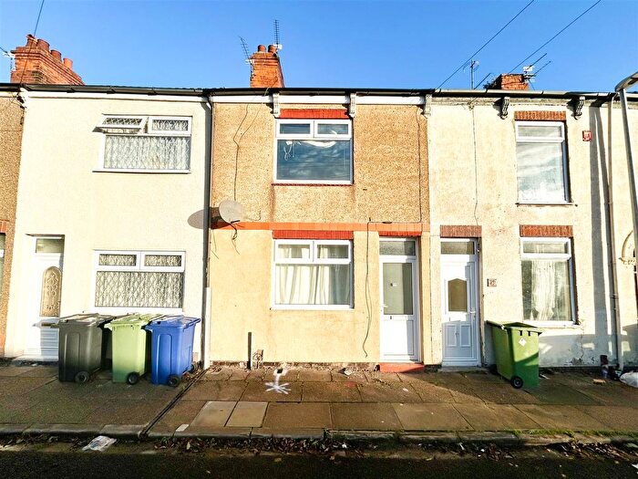 3 Bedroom Terraced House To Rent In Harold Street, Grimsby, DN32