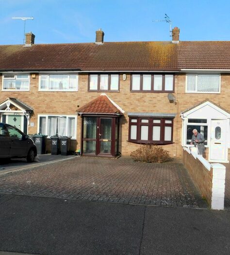 3 Bedroom Terraced House To Rent In Whinfell Way, Gravesend, DA12