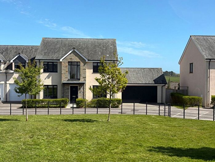 4 Bedroom Detached House For Sale In Lowenna Fields, Mawnan Smith, TR11