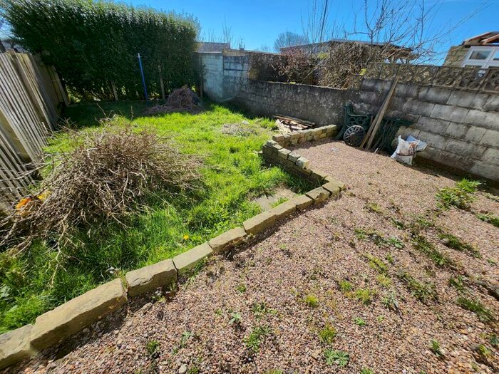 3 Bedroom Terraced House For Sale In Byland, Halifax, HX2