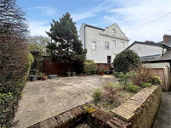 1 Bedroom Apartment To Rent In St Leonards, Exeter, EX2