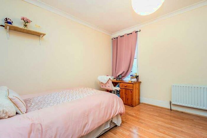 5 Bedroom Leisure Facility Commercial To Rent In Earls Road, Southampton, SO14