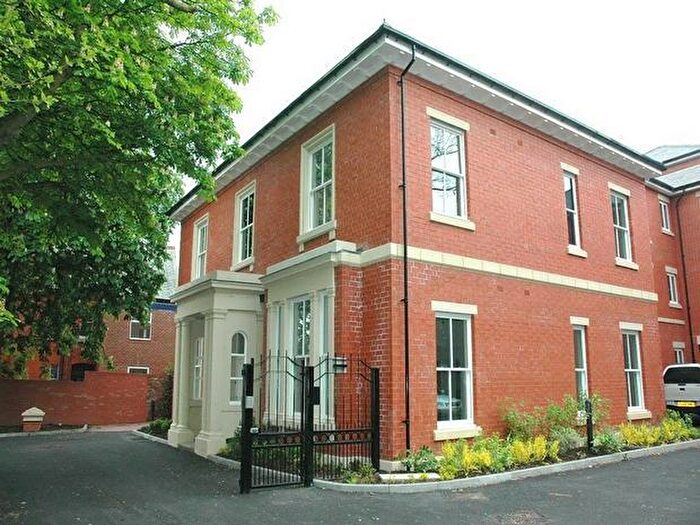 2 Bedroom Apartment To Rent In Vicarage Place, Ashbourne Road, Derby, DE22