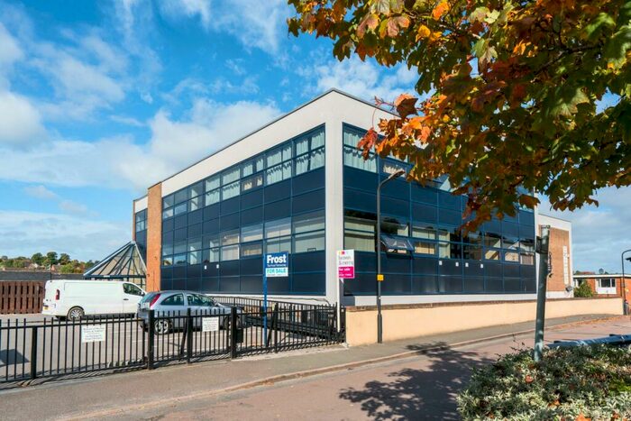 1 Bedroom Apartment To Rent In Station Road, Chesham, HP5