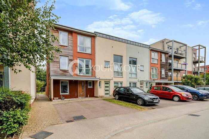5 Bedroom End Of Terrace House To Rent In Hyde Grove, Dartford, Kent, DA1