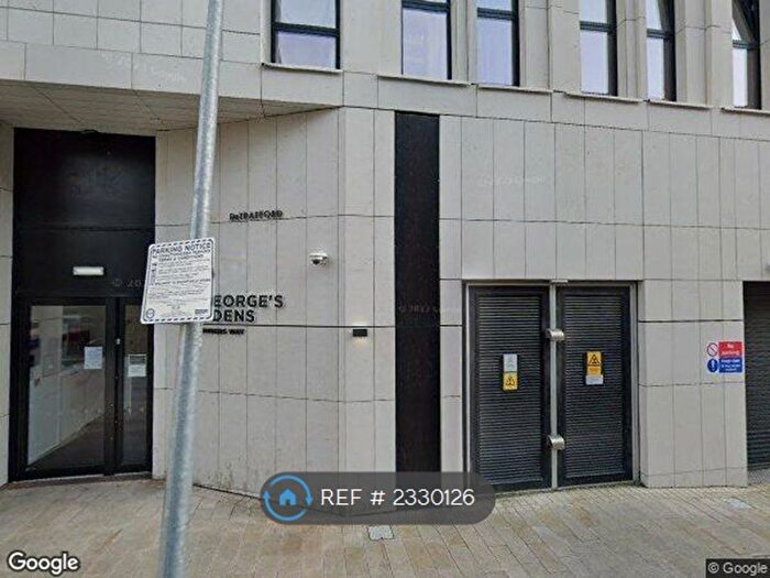 2 Bedroom Flat To Rent In St George's Gardens, Manchester, M15