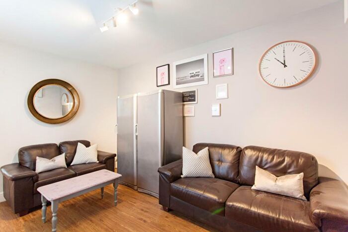 6 Bedroom Terraced House To Rent In Malefant Street, Cardiff, CF24