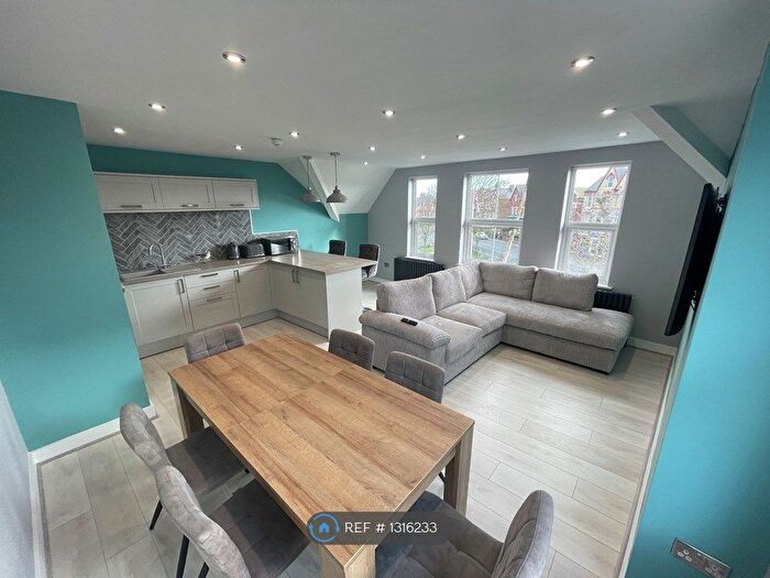 2 Bedroom Flat To Rent In Prospect Street, Bridlington, YO15