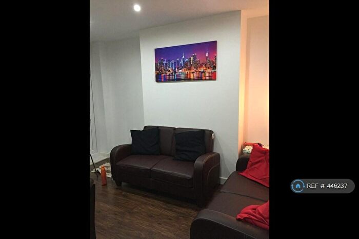 4 Bedroom Terraced House To Rent In Adelaide Road, Liverpool, L7