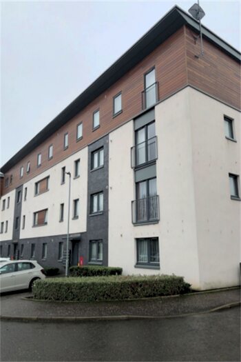 2 Bedroom Flat To Rent In Moreland View, Edinburgh, EH12