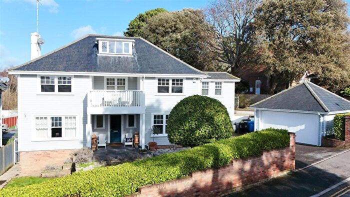 5 Bedroom Detached House For Sale In Brudenell Avenue, Sandbanks, BH13