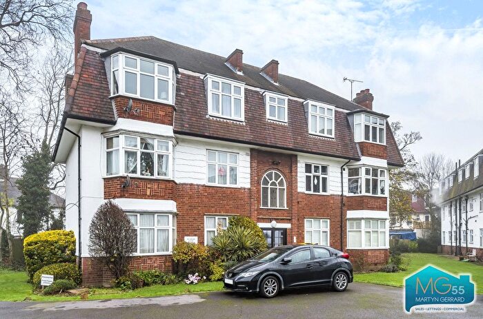 2 Bedroom Flat To Rent In Sherwood Hall, East End Road, London, N2
