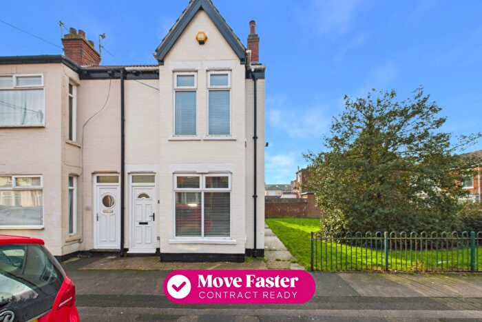 2 Bedroom End Of Terrace House For Sale In Rustenburg Street, Hull, HU9