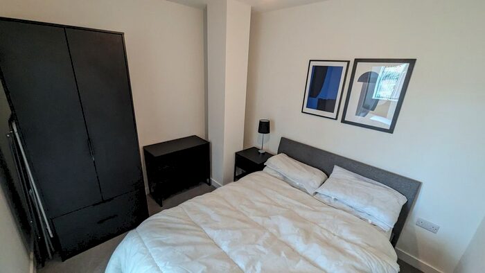 1 Bedroom Flat To Rent In Paragon House, Seymour Grove, M16