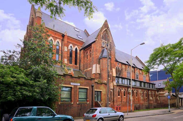 2 Bedroom Flat To Rent In Lynton Road, Bermondsey, London, SE1