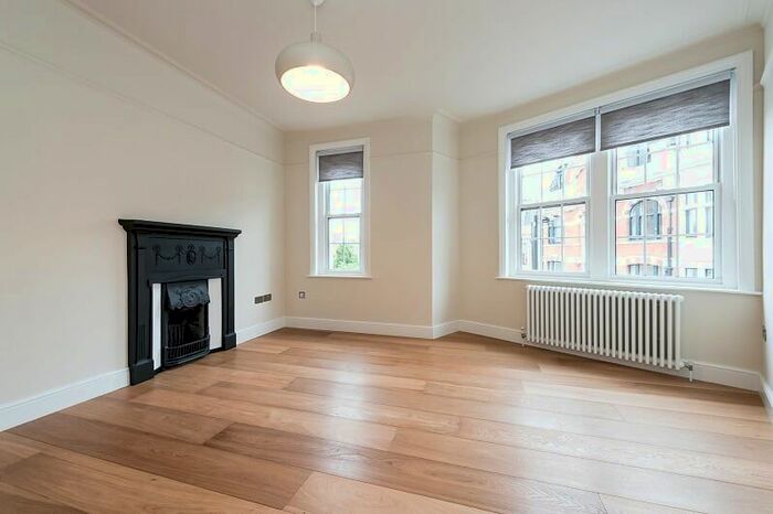 2 Bedroom Flat To Rent In Crawford Street, London, W1H