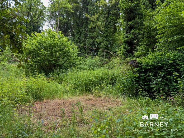 Land For Sale In Long Lane, Rickmansworth, WD3