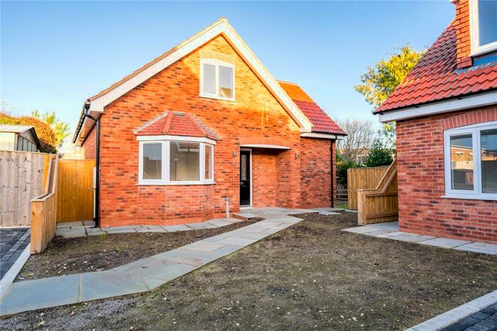 3 Bedroom Detached House For Sale In Holly Mews, Cheapside, Waltham, Grimsby, Lincolnshire, DN37