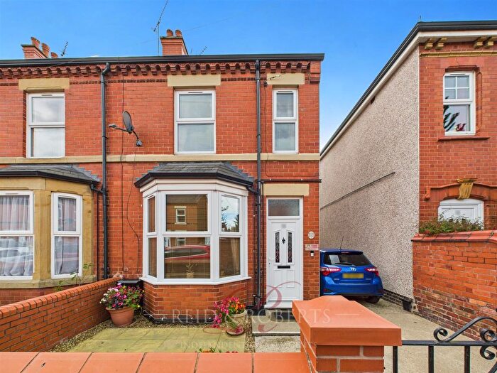 3 Bedroom Semi-detached House For Sale In Bertie Road, Wrexham, LL13