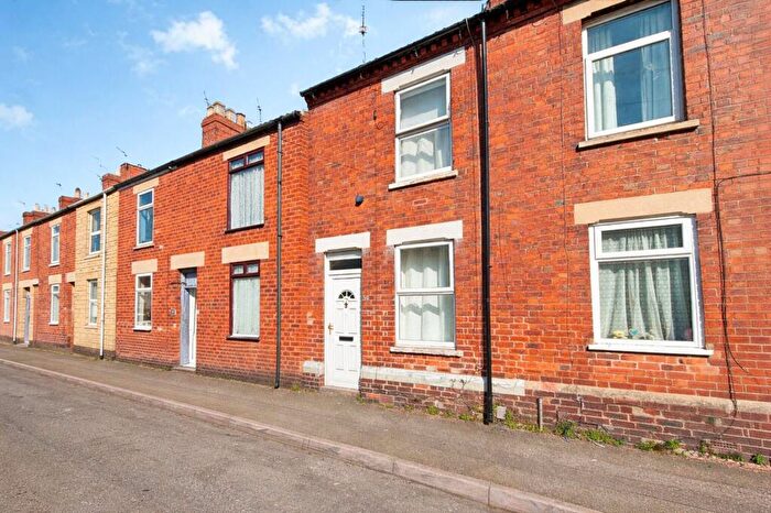 2 Bedroom Terraced House For Sale In New Street, Grantham, NG31