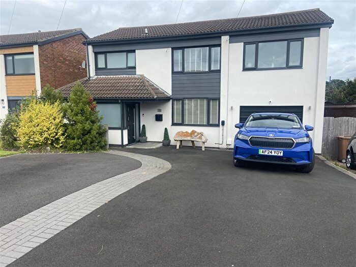 4 Bedroom Detached House For Sale In Dunsdale Road, Holywell, Whitley Bay, NE25