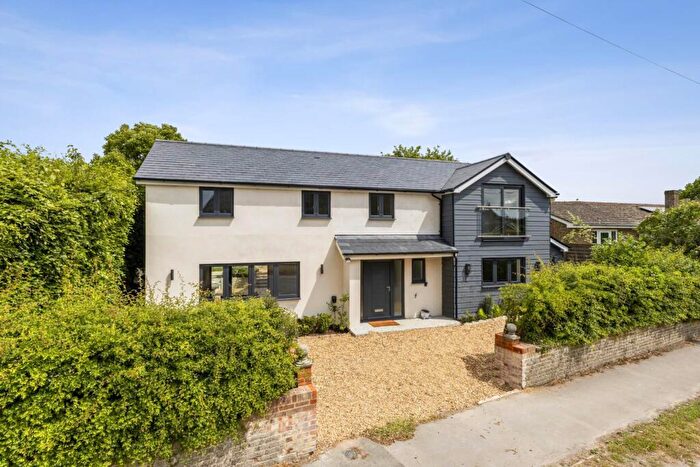 3 Bedroom Detached House For Sale In High Street, Burbage, Marlborough, SN8