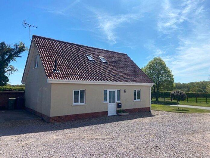 2 Bedroom Detached House To Rent In Reymerston, NR9