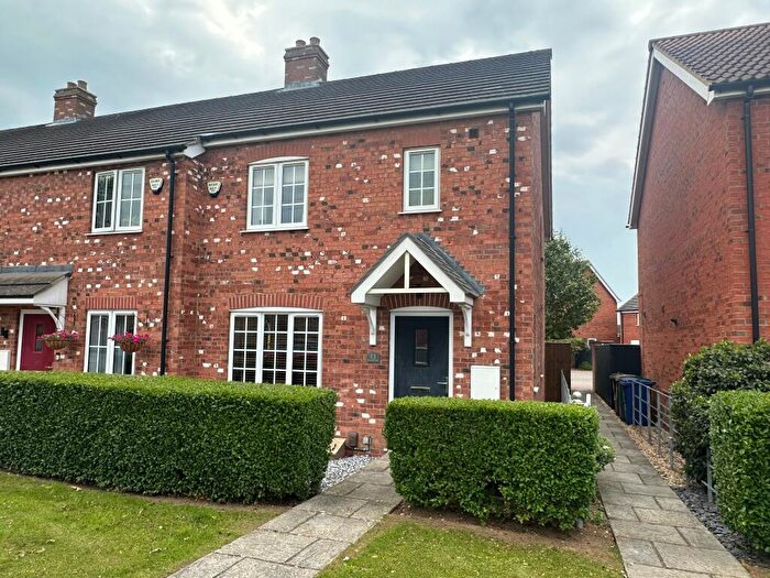 3 Bedroom End Of Terrace House For Sale In Bluebell Road, Scartho, Grimsby, DN33